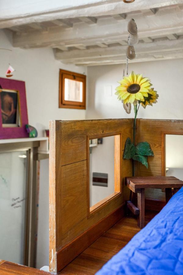 Maggiore 145 Apartment With Private Garden - Rione Monti Rom Eksteriør billede